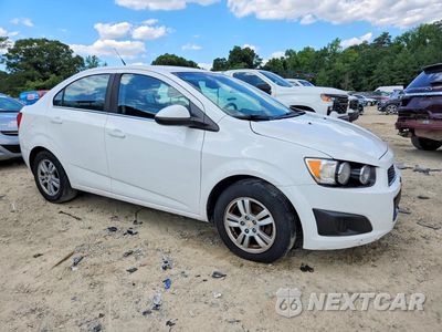 Czwarte zdjęcie samochodu z boku: 2012 CHEVROLET SONIC LT VIN:1G1JC5SH2C4173598 - miniatura
