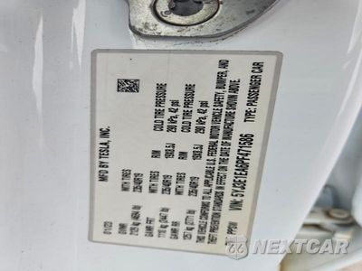 Zdjęcie 14 z 14 samochodu: 2023 TESLA MODEL 3 VIN:5YJ3E1EA6PF471586 - miniatura