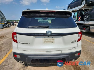 Zdjęcie 6 z 13 samochodu: 2020 HONDA PASSPORT ELITE VIN:5FNYF8H04LB011190 - miniatura