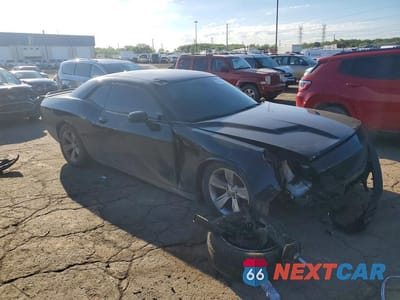 Czwarte zdjęcie samochodu z boku: 2019 DODGE CHALLENGER SXT VIN:2C3CDZAG4KH656285 - miniatura