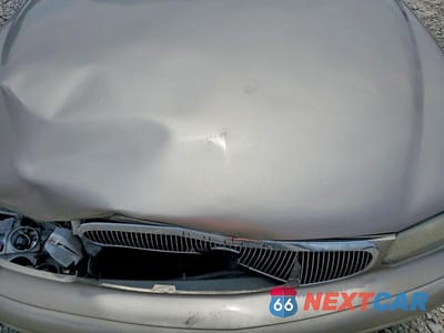 Zdjęcie 11 z 12 samochodu: 2001 BUICK CENTURY CUSTOM VIN:2G4WS52JX11305952 - miniatura