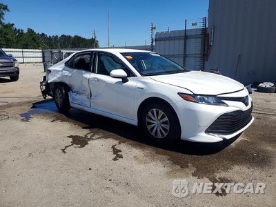 Czwarte zdjęcie samochodu z boku: 2020 TOYOTA CAMRY LE VIN:4T1C31AK0LU542203 - miniatura
