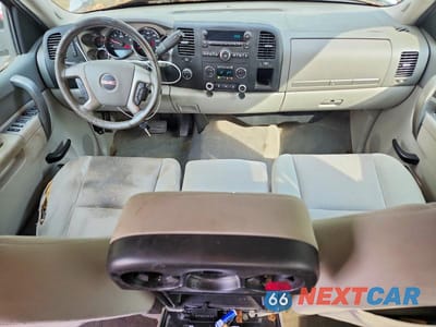 Zdjęcie 8 z 12 samochodu: 2014 GMC SIERRA K2500 SLE VIN:1GT120EG0EF161862 - miniatura