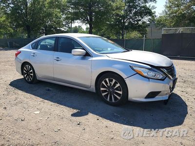Czwarte zdjęcie samochodu z boku: 2017 NISSAN ALTIMA 2.5 SV VIN:1N4AL3AP6HC251291 - miniatura