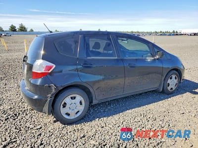 Trzecie zdjęcie samochodu z tyłu: 2013 HONDA FIT VIN:JHMGE8H33DC015205 - miniatura