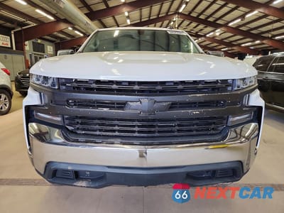 Piąte zdjęcie samochodu w środku: 2019 CHEVROLET SILVERADO C1500 LT VIN:3GCPWCEKXKG114496 - miniatura