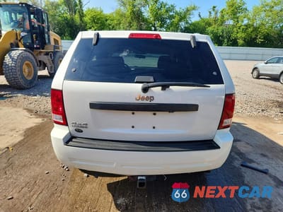Zdjęcie 6 z 13 samochodu: 2008 JEEP GRAND CHEROKEE LAREDO VIN:1J8GR48KX8C247059 - miniatura