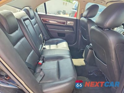 Zdjęcie 10 z 12 samochodu: 2009 LINCOLN MKZ VIN:3LNHM28T49R608307 - miniatura