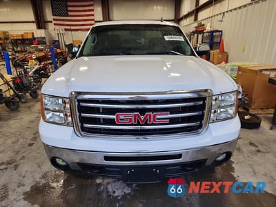 Piąte zdjęcie samochodu w środku: 2013 GMC SIERRA K1500 SLE VIN:1GTR2VE73DZ212560 - miniatura