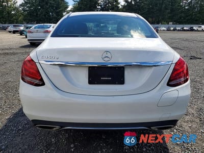 Zdjęcie 6 z 12 samochodu: 2018 MERCEDES-BENZ C 350E VIN:55SWF4HB9JU236525 - miniatura