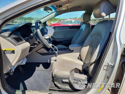 Zdjęcie 7 z 13 samochodu: 2015 HYUNDAI SONATA SE VIN:5NPE24AF0FH058857 - miniatura