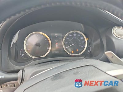 Zdjęcie 9 z 12 samochodu: 2016 LEXUS IS 200T VIN:JTHBA1D29G5025935 - miniatura