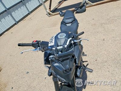 Piąte zdjęcie samochodu w środku: 2026 YAMAHA MTN690 VIN:JYARM48E5TA005451 - miniatura