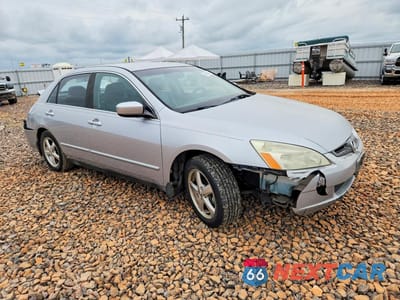 Czwarte zdjęcie samochodu z boku: 2003 HONDA ACCORD LX VIN:1HGCM56393A054896 - miniatura