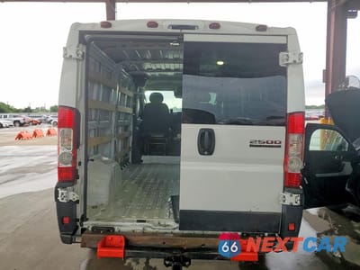 Zdjęcie 6 z 13 samochodu: 2025 RAM PROMASTER 2500 2500 STANDARD VIN:3C6LRVVGXSE535182 - miniatura
