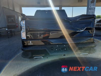 Zdjęcie 6 z 12 samochodu: 2020 CHEVROLET SILVERADO K1500 RST VIN:3GCUYEEDXLG379639 - miniatura