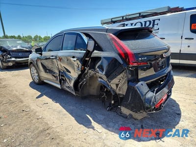 Drugie zdjęcie samochodu z przodu: 2021 CADILLAC XT4 PREMIUM LUXURY VIN:1GYFZDR49MF020175 - miniatura