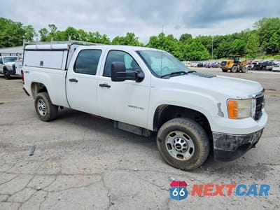 Czwarte zdjęcie samochodu z boku: 2012 GMC SIERRA K2500 HEAVY DUTY VIN:1GT12ZC83CF141120 - miniatura