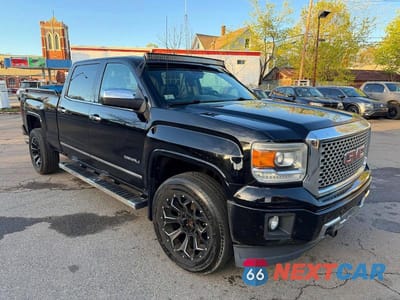 2015 GMC SIERRA K1500 DENALI 3GTU2WEJXFG435869 - główne zdjęcie licytacji z USA - miniatura