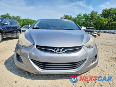 Piąte zdjęcie samochodu w środku: 2011 HYUNDAI ELANTRA GLS VIN:KMHDH4AE1BU080573 - miniatura