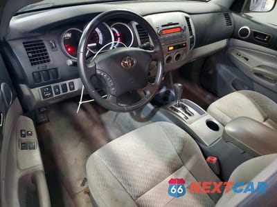 Zdjęcie 8 z 12 samochodu: 2011 TOYOTA TACOMA ACCESS CAB VIN:5TFUX4EN5BX006489 - miniatura