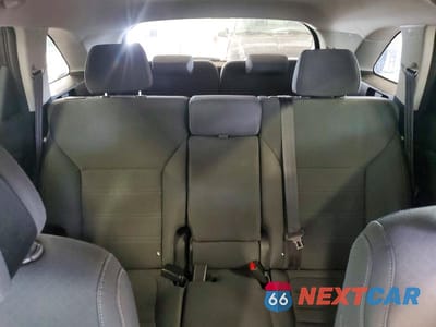 Zdjęcie 10 z 13 samochodu: 2016 KIA SORENTO LX VIN:5XYPGDA33GG080084 - miniatura