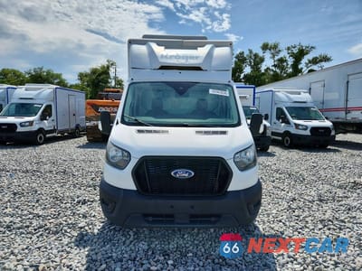 Piąte zdjęcie samochodu w środku: 2020 FORD TRANSIT DELIVERY TRUCK VIN:1FDBW5Z83LKA75535 - miniatura