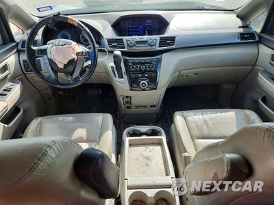 Zdjęcie 8 z 14 samochodu: 2011 HONDA ODYSSEY VIN:5FNRL5H61BB071359 - miniatura