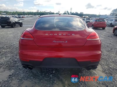 Zdjęcie 6 z 12 samochodu: 2014 PORSCHE PANAMERA S VIN:WP0AB2A79EL056157 - miniatura