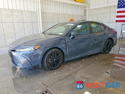 2026 TOYOTA CAMRY SE 4T1DAACK7TU282079 - główne zdjęcie licytacji z USA - miniatura