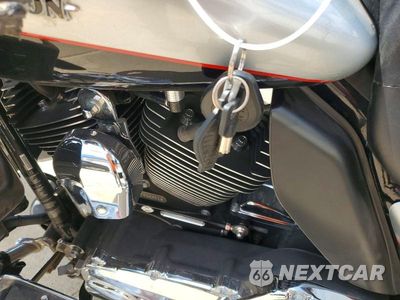 Zdjęcie 8 z 9 samochodu: 2015 HARLEY-DAVIDSON FLHTK ULTRA LIMITED VIN:1HD1KEL1XFB694451 - miniatura