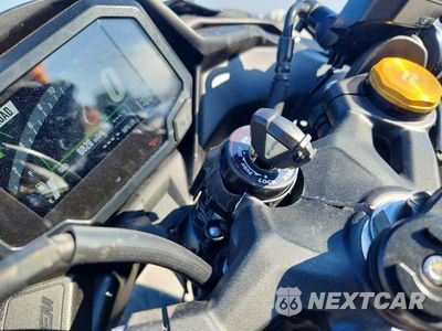 Zdjęcie 8 z 9 samochodu: 2024 KAWASAKI ZX400 P VIN:ML5ZXCP17RDA27220 - miniatura
