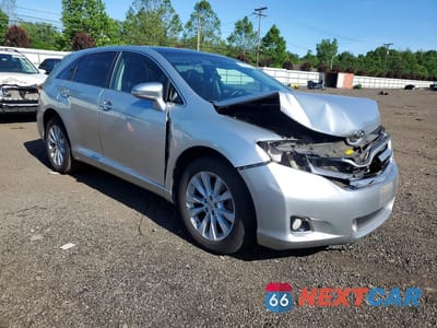 Czwarte zdjęcie samochodu z boku: 2015 TOYOTA VENZA XLE VIN:4T3BA3BB0FU074075 - miniatura