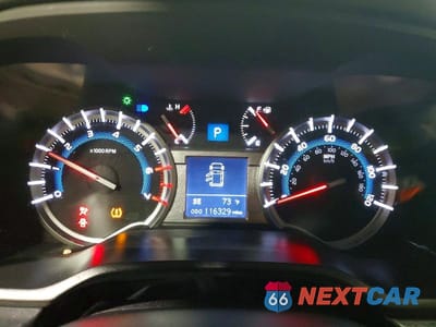 Zdjęcie 9 z 14 samochodu: 2019 TOYOTA 4RUNNER LIMITED VIN:JTEBU5JR4K5667498 - miniatura
