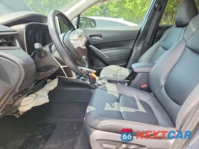 Zdjęcie 7 z 12 samochodu: 2024 TOYOTA COROLLA CROSS XLE VIN:7MUEAAAG3RV076493 - miniatura