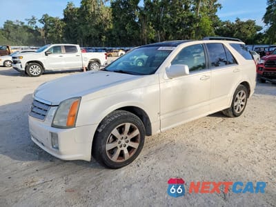 2006 CADILLAC SRX 1GYEE637360196408 - główne zdjęcie licytacji z USA - miniatura