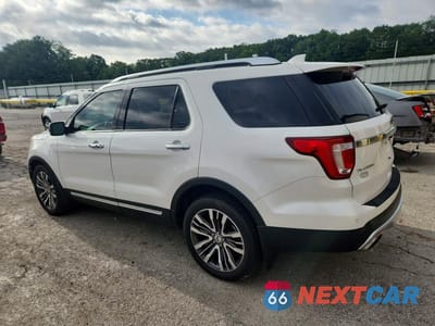Drugie zdjęcie samochodu z przodu: 2017 FORD EXPLORER PLATINUM VIN:1FM5K8HT8HGB52751 - miniatura
