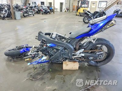 Trzecie zdjęcie samochodu z tyłu: 2005 YAMAHA YZFR1 C VIN:JYARN13Y35A001494 - miniatura