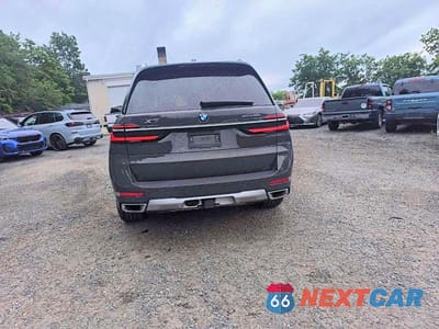 Zdjęcie 6 z 14 samochodu: 2026 BMW X7 XDRIVE40I VIN:5UX23EM06T9126112 - miniatura