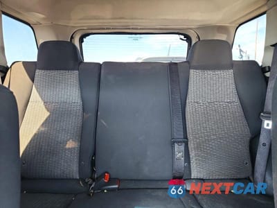 Zdjęcie 10 z 13 samochodu: 2010 JEEP GRAND CHEROKEE LAREDO VIN:1J4PR4GK8AC127558 - miniatura