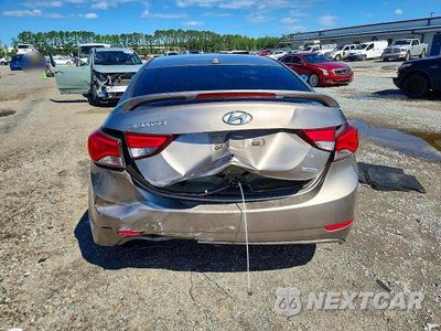 Zdjęcie 6 z 12 samochodu: 2016 HYUNDAI ELANTRA LIMITED VIN:5NPDH4AEXGH657011 - miniatura