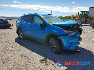 Czwarte zdjęcie samochodu z boku: 2018 TOYOTA RAV4 HYBRID XLE VIN:JTMRJREV5JD225232 - miniatura