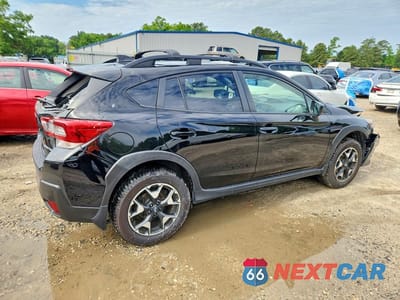 Trzecie zdjęcie samochodu z tyłu: 2020 SUBARU CROSSTREK PREMIUM VIN:JF2GTAEC8LH266274 - miniatura