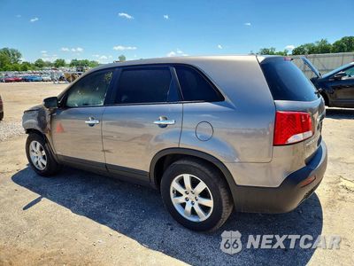 Drugie zdjęcie samochodu z przodu: 2012 KIA SORENTO LX VIN:5XYKTDA67CG287801 - miniatura