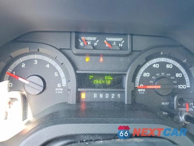 Zdjęcie 9 z 13 samochodu: 2013 FORD ECONOLINE E250 VAN VIN:1FTNE2EL8DDA07279 - miniatura