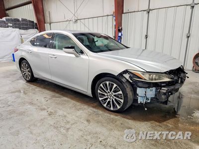 Czwarte zdjęcie samochodu z boku: 2019 LEXUS ES 300H VIN:58AB21B13KU002534 - miniatura