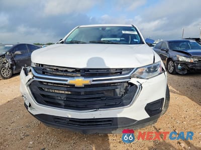 Piąte zdjęcie samochodu w środku: 2021 CHEVROLET TRAVERSE LS VIN:1GNERFKW5MJ232357 - miniatura