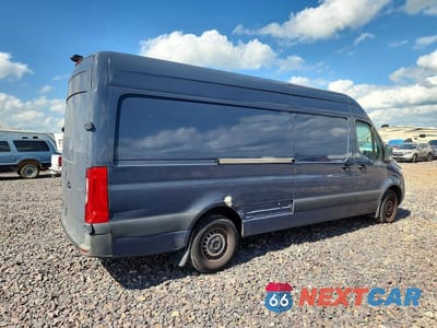 Trzecie zdjęcie samochodu z tyłu: 2019 MERCEDES-BENZ SPRINTER 2500 VIN:WD4PF1CDXKP130465 - miniatura