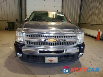 Piąte zdjęcie samochodu w środku: 2009 CHEVROLET SILVERADO K1500 LT VIN:1GCEK29059E162351 - miniatura