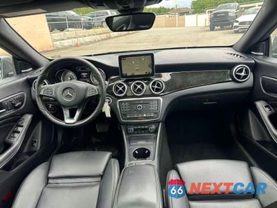 Zdjęcie 8 z 10 samochodu: 2016 MERCEDES-BENZ CLA 250 4MATIC VIN:WDDSJ4GB1GN394972 - miniatura